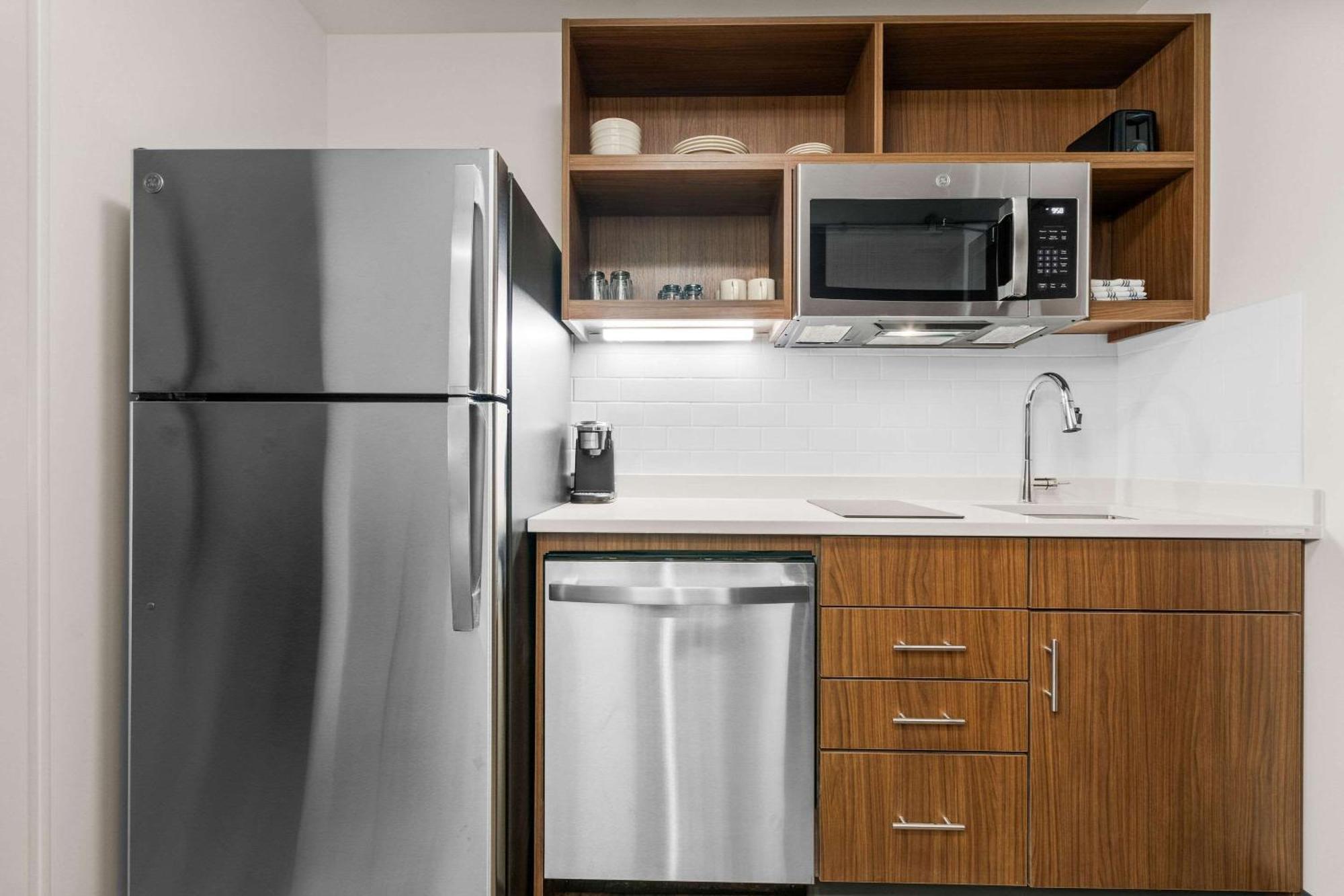 Everhome Suites Lexington - Horse Park 外观 照片