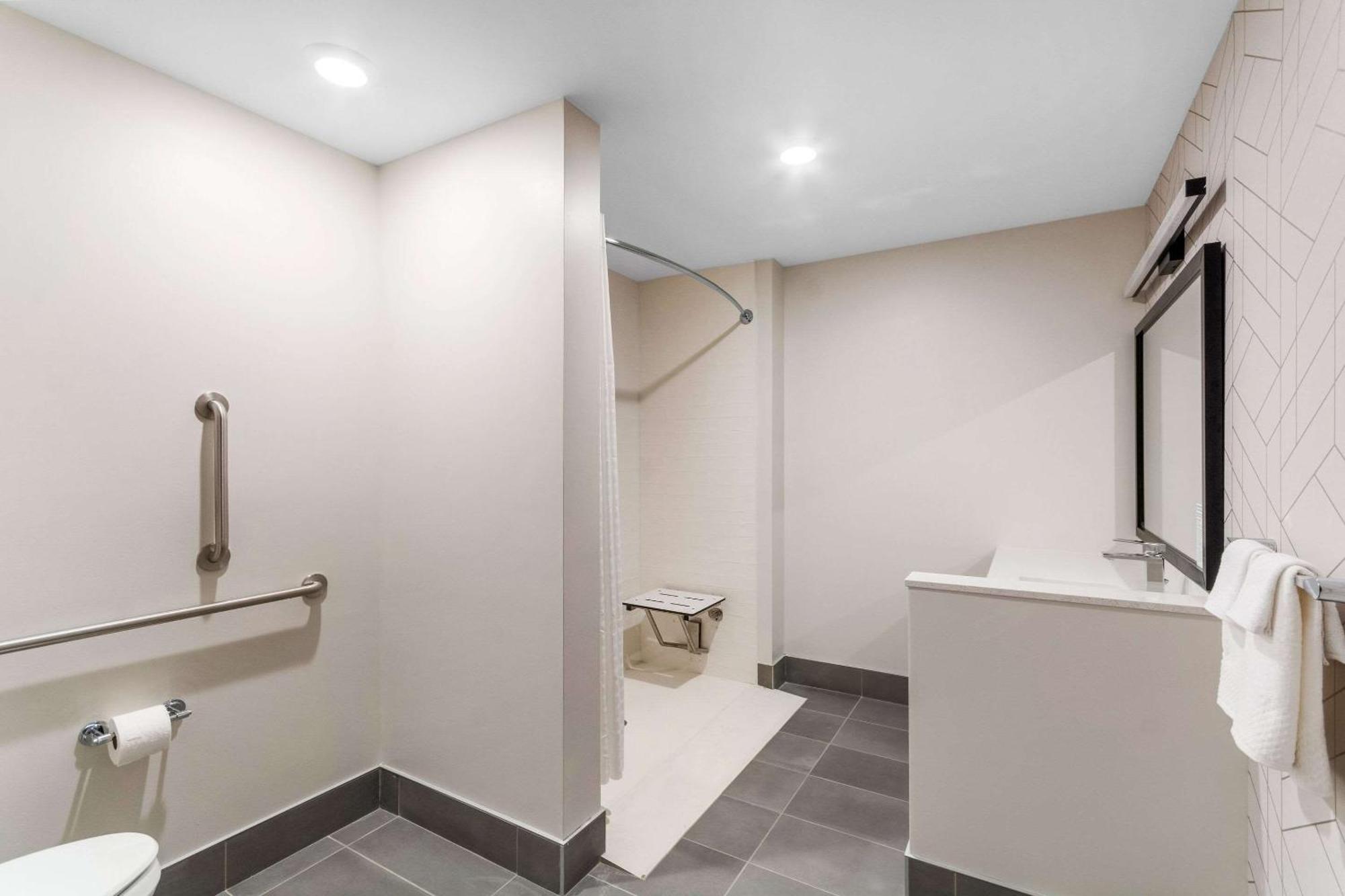 Everhome Suites Lexington - Horse Park 外观 照片