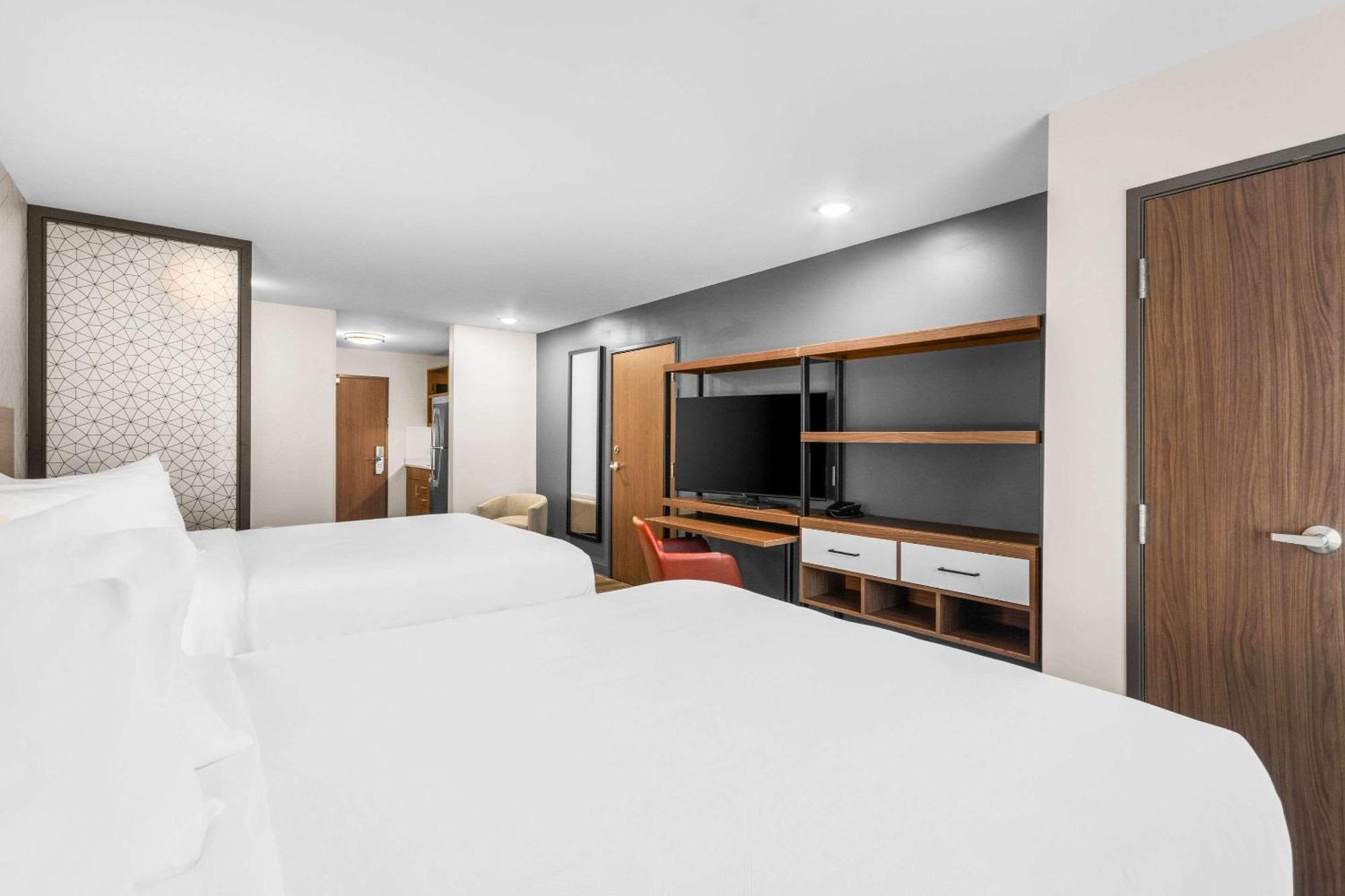 Everhome Suites Lexington - Horse Park 外观 照片